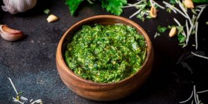 Ricette con pesto, le salse facili e veloci da fare in casa