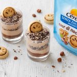 Ricette e consigli per preparare il perfetto frappuccino a casa 1 due bicchieri di frappuccino con biscotti Cereal cuor di nocciola