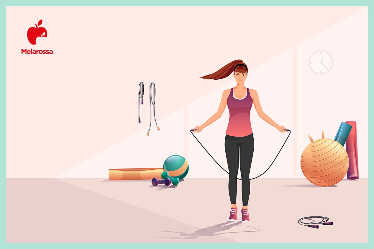 Salto con la corda: benefici, come allenarsi, muscoli coinvolti e programmi di allenamento 1 illustrazione di una donna in palestra che esegue salto con la corda
