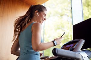 Cardiofitness: che cos&rsquo;&egrave;, benefici e esempio di allenamento per dimagrire
