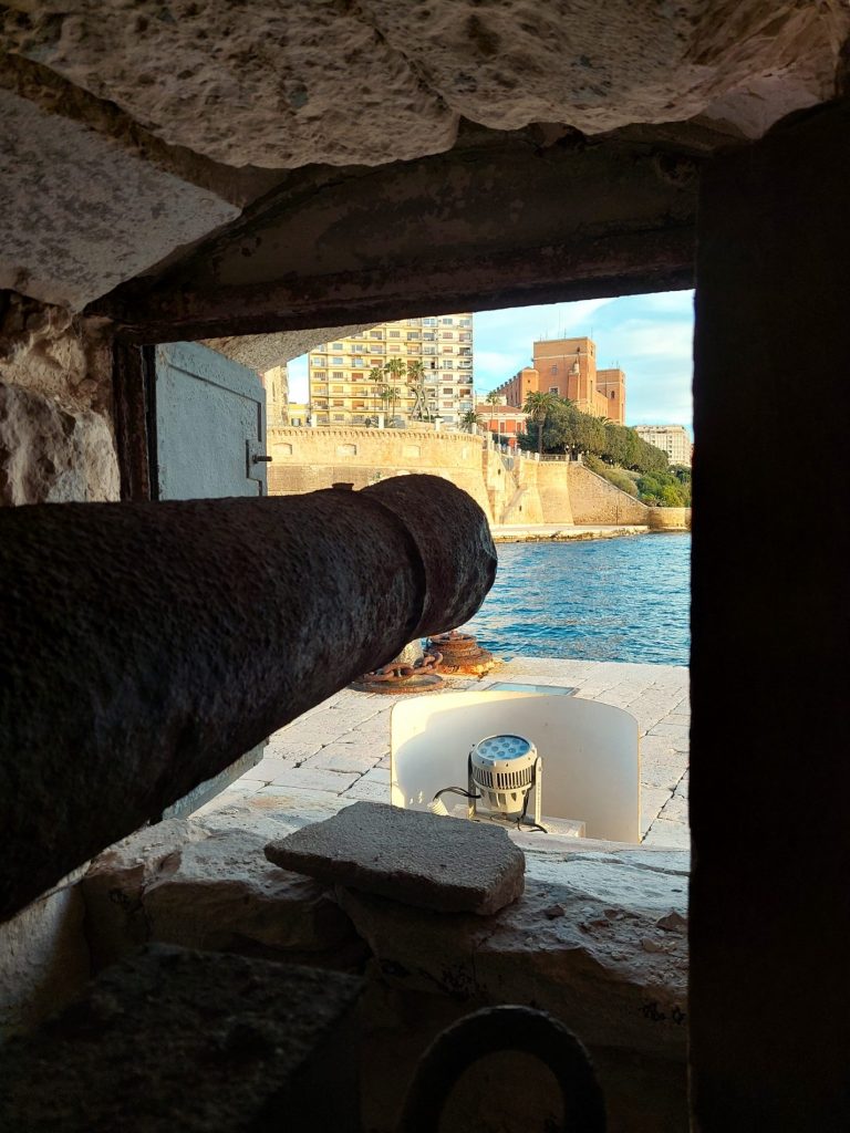 Alla scoperta di Taranto: un viaggio lungo qualche millennio 8 taranto castello aragonese 2