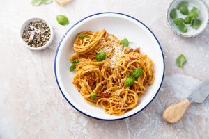 Pesto alla siciliana con pomodori, mandorle e ricotta