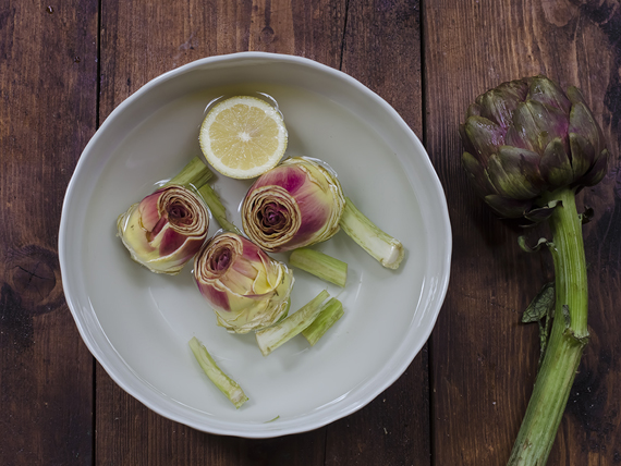 Torta salata con carciofi facile e veloce con video ricetta 2 piatto con carciofi puliti e limone